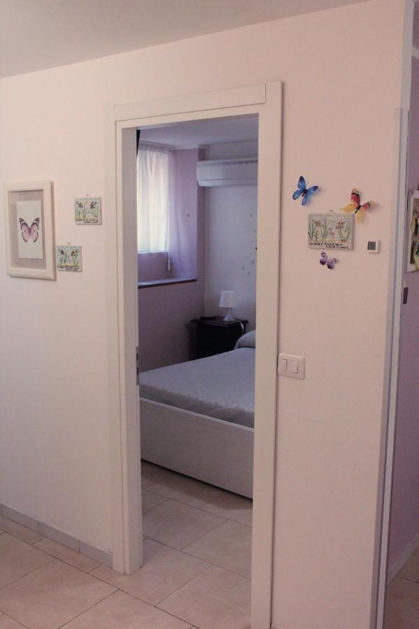 Casa Vacanze Angelica Salerno Bagian luar foto