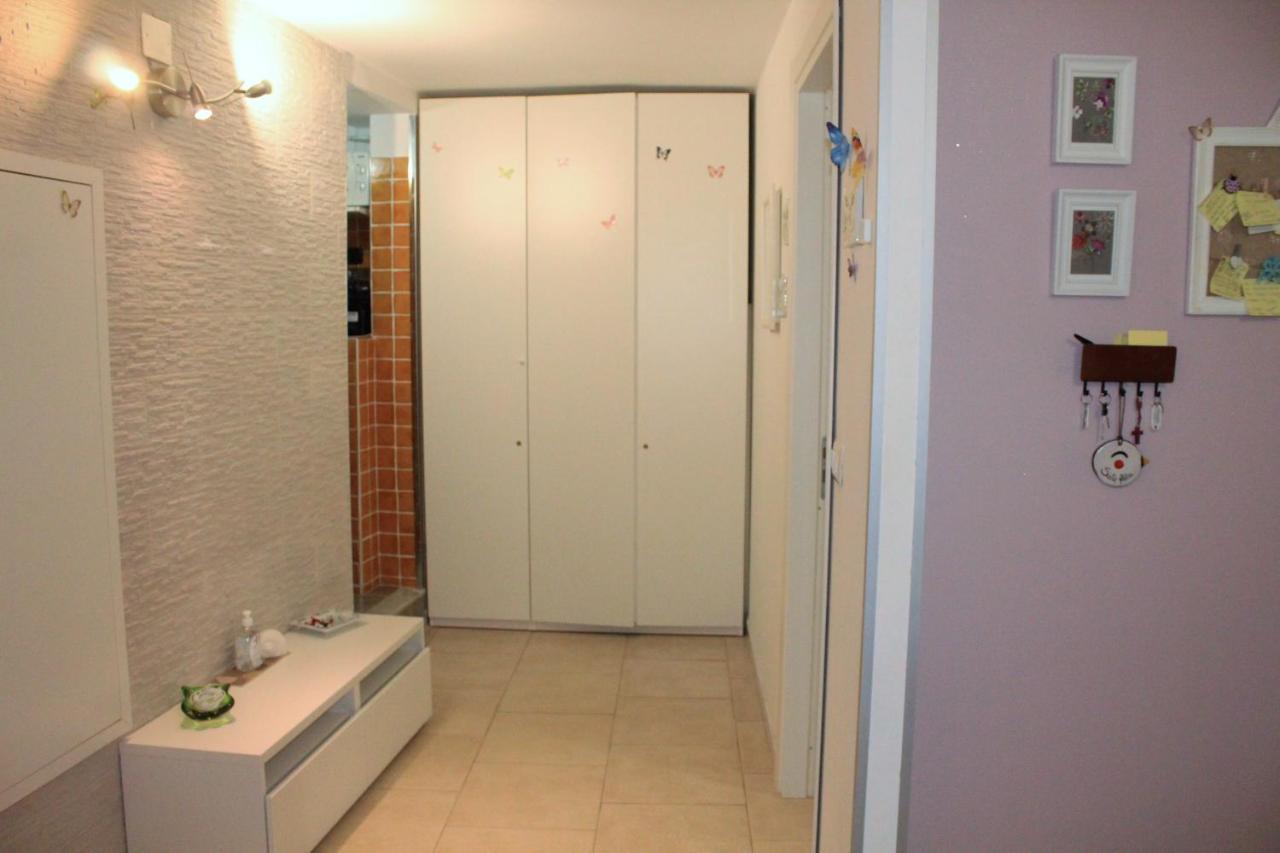 Casa Vacanze Angelica Salerno Bagian luar foto